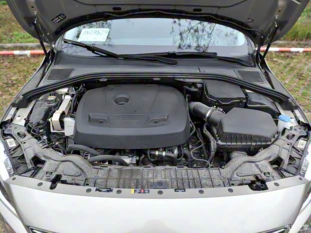 沃尔沃亚太 沃尔沃S60L 2016款 1.5T T3 智行版