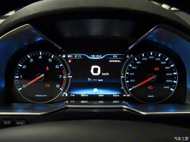 吉利汽车 帝豪新能源 2018款 三厢 1.5L PHEV 精英型