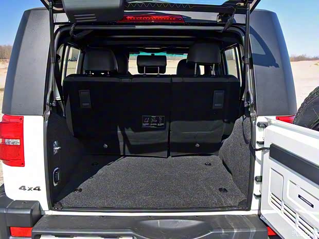 北京汽車 北京40 2016款 2.3T 手動加長版