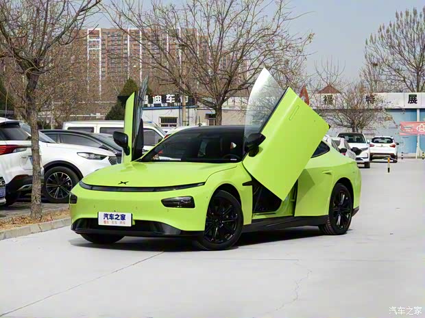 小鵬汽車 小鵬汽車P7 2021款 后驅(qū)超長續(xù)航鵬翼版