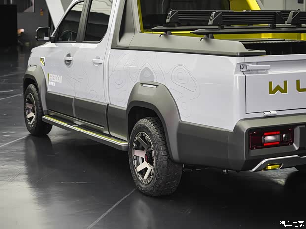 上汽通用五菱 五菱征途 2021款 御寒征途版