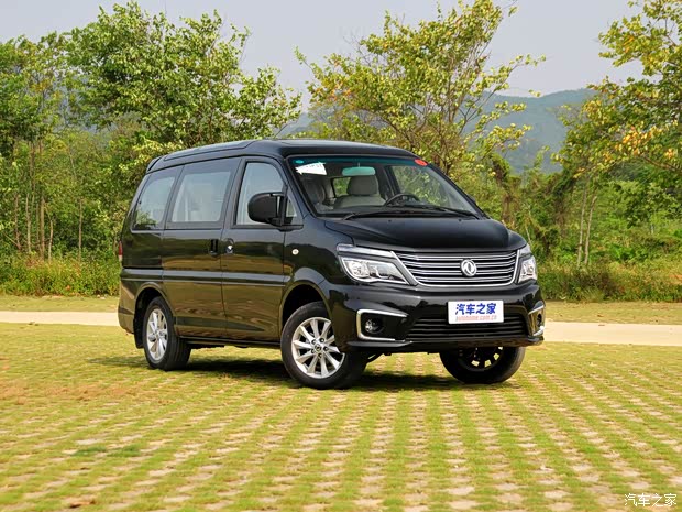 东风风行 菱智 2017款 M5 2.0L 基本型