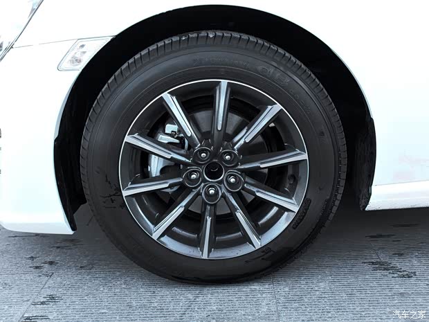 斯巴魯 斯巴魯BRZ 2017款 2.0i 手動(dòng)type-S版