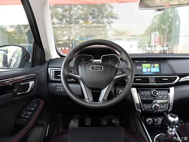 眾泰汽車 大邁X5 2017款 1.5T 手動尊貴型