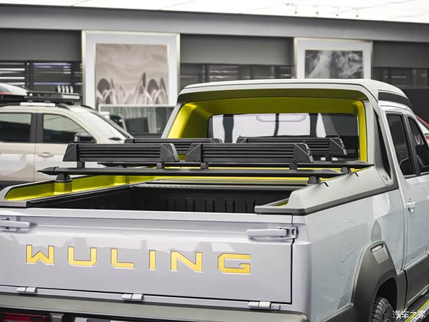 上汽通用五菱 五菱征途 2021款 御寒征途版