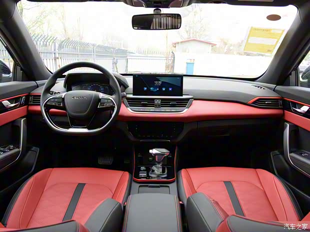 东风乘用车 奕炫 2021款 230T 自动追影骑士版 东风乘用车 奕炫 2021款 230T 自动追影骑士版