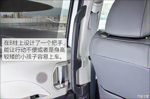 丰田(进口) Sienna 2021款 2.5L混动 两驱铂金版 7座 台湾版 丰田(进口) Sienna 2021款 2.5L混动 两驱铂金版 7座 台湾版