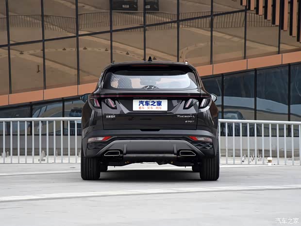 北京现代 途胜 2021款 途胜L 1.5T 两驱LUX尊贵版 北京现代 途胜 2021款 途胜L 1.5T 两驱LUX尊贵版