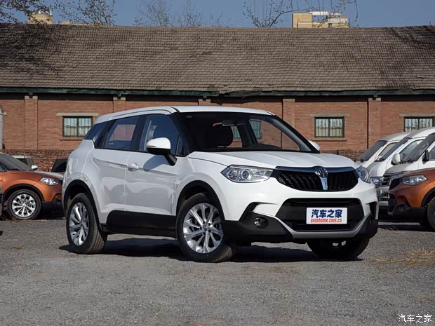 华晨中华 中华V3 2016款 1.5L 手动智能型 华晨中华 中华V3 2016款 1.5L 手动智能型