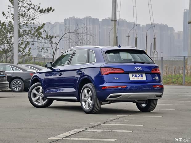 一汽-大众奥迪 奥迪Q5L 2020款 改款 40 TFSI 荣享进取型