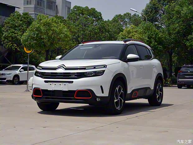 東風雪鐵龍 天逸 C5 AIRCROSS 2017款 1.8T 自動基本型