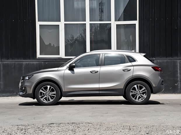 宝沃汽车 宝沃BX5 2017款 20TGDI 自动两驱领先型