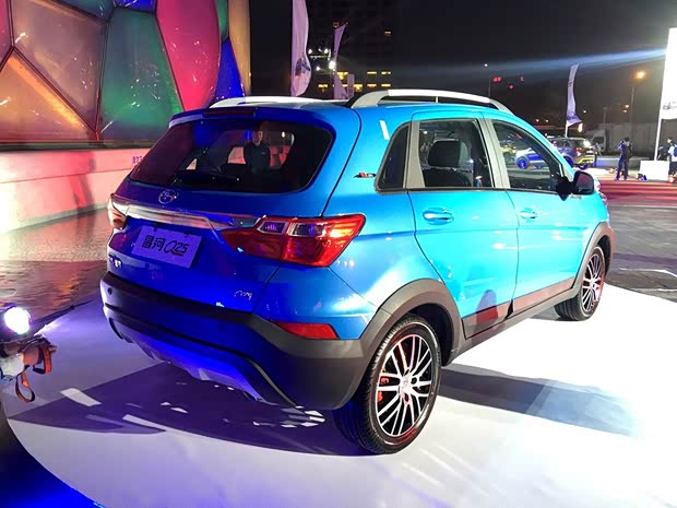 昌河汽車 昌河Q25 2016款 1.5L 自動樂享版