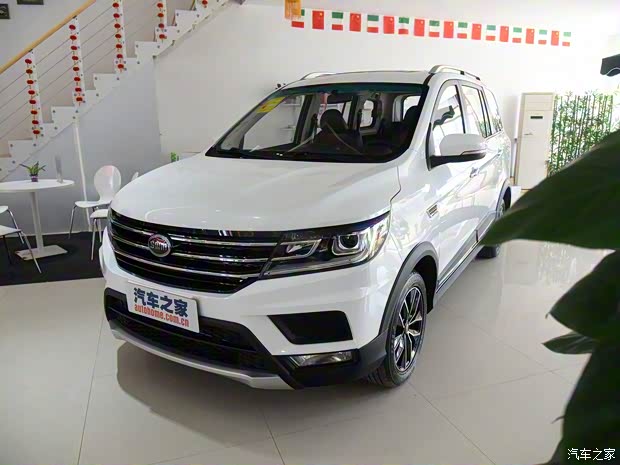 SWM斯威汽车 SWM斯威X3 2017款 1.5T 手动风尚型