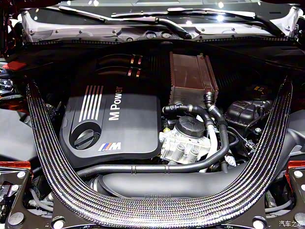 宝马M 宝马M4 2017款 M4双门轿跑车 宝马M 宝马M4 2017款 M4双门轿跑车