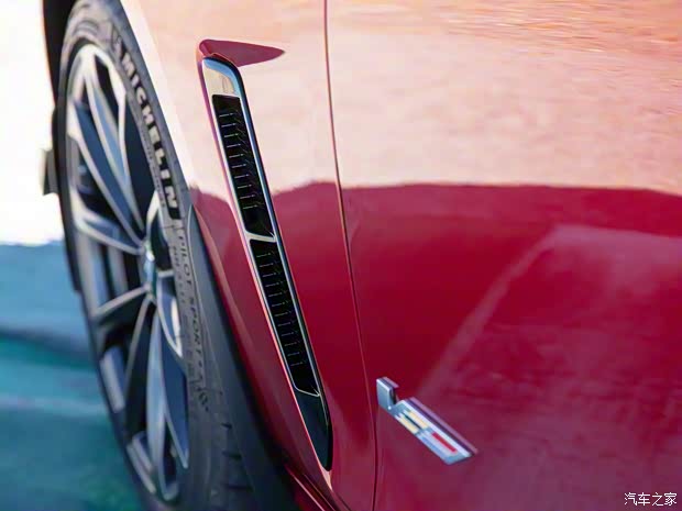 凱迪拉克(進口) 凱迪拉克CT4(海外) 2021款 CT4-V Blackwing