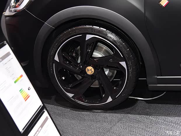 雪铁龙(进口) DS 3 2016款 CABRIO PERFORMANCE