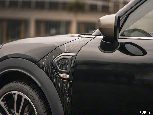 MINI MINI COUNTRYMAN 2021款 COOPER S ALL4 Shadow Edition 英國(guó)版