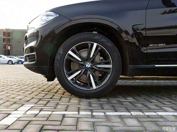 寶馬(進(jìn)口) 寶馬X5 2017款 xDrive35i 典雅型