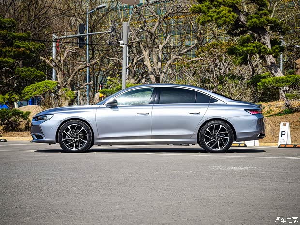 DS汽車 DS 9 2021款 45THP 歌劇院版