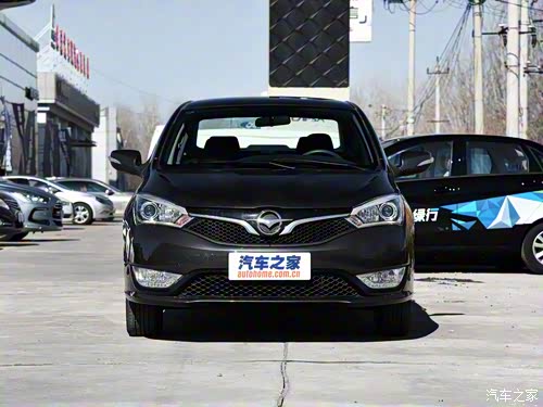 【5万元起的家庭轿车 海马M3首选 贷款2年0利