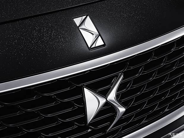 雪鐵龍(進(jìn)口) DS 5(進(jìn)口) 2016款 Commande Speciale