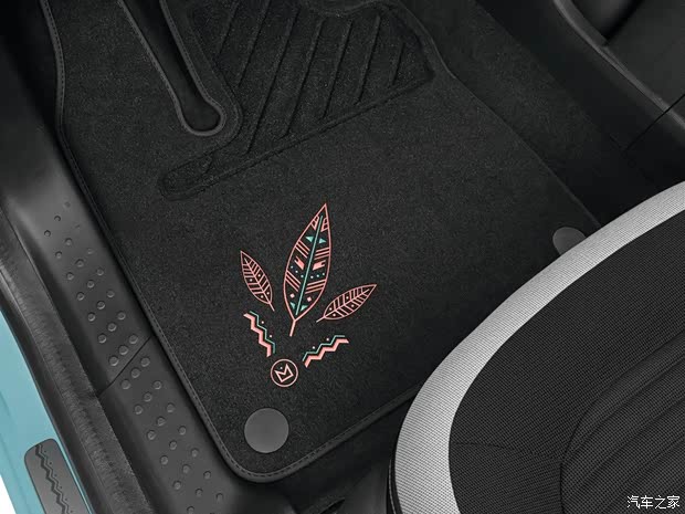 雷諾 Twingo 2016款 A Taste Of Brazil特別版