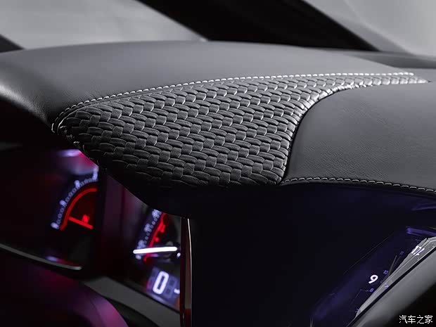 雪鐵龍(進(jìn)口) DS 5(進(jìn)口) 2016款 Commande Speciale