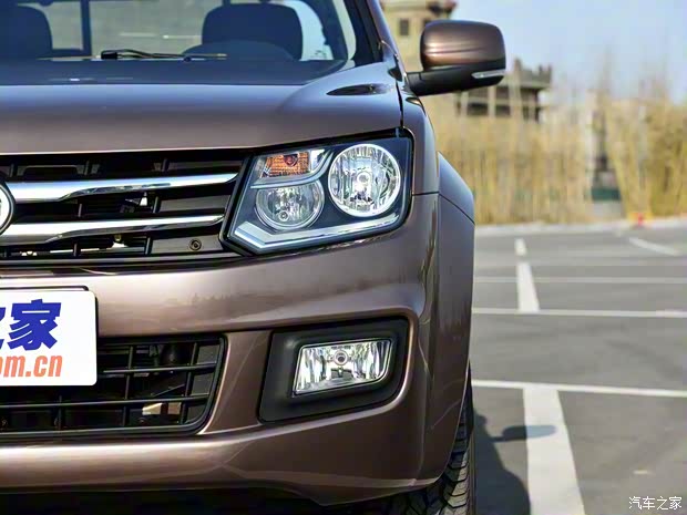 江铃集团轻汽 骐铃T7 2016款 2.8T四驱尊贵版加长轴距JE493ZLQ4CB