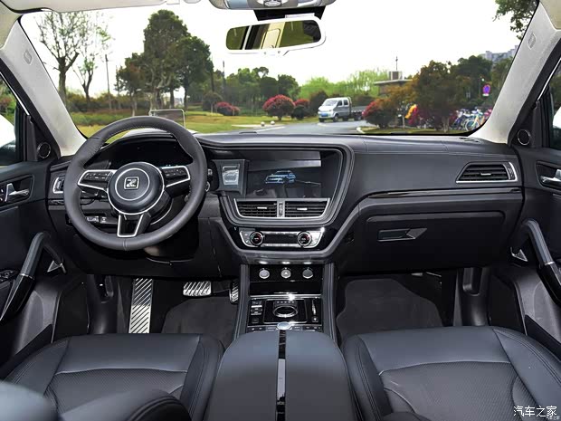 众泰汽车 众泰T600 2016款 运动版 2.0T 自动尊贵型