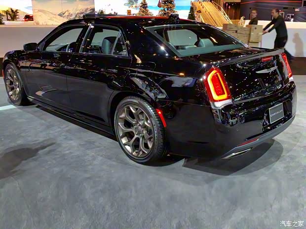 克萊斯勒(進口) 克萊斯勒300 2016款 S Alloy Edition 克萊斯勒(進口) 克萊斯勒300 2016款 S Alloy Edition