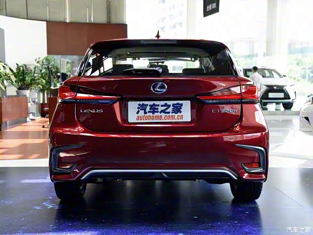 雷克萨斯 雷克萨斯CT 2017款 CT200h 舒适版