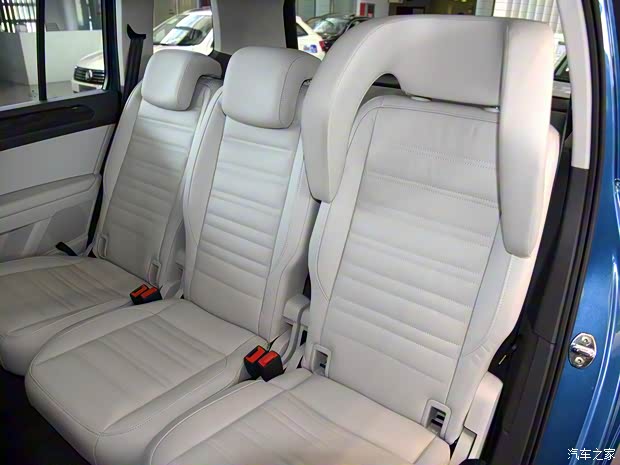 上汽大众 途安 2016款 途安L 280TSI DSG舒适版