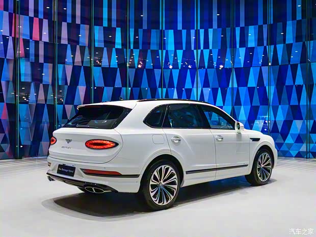 賓利 添越PHEV 2021款 3.0T PHEV