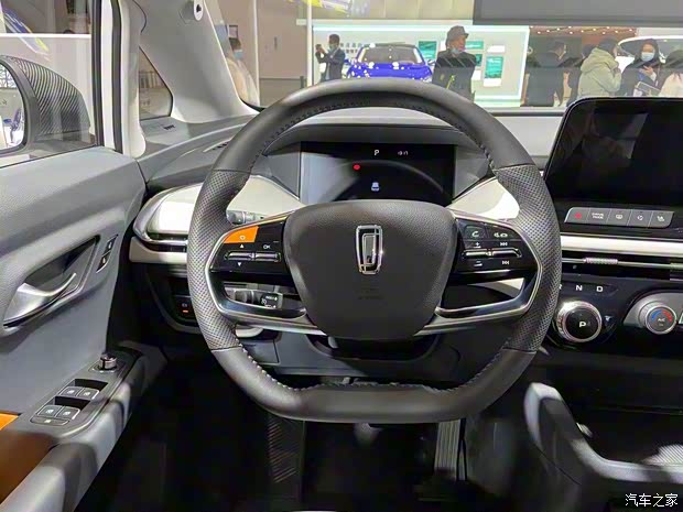 一汽奔腾 奔腾E05 2021款 基本型