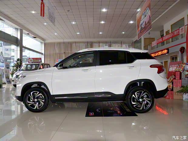 上汽通用五菱 宝骏510 2017款 1.5L 手动豪华型