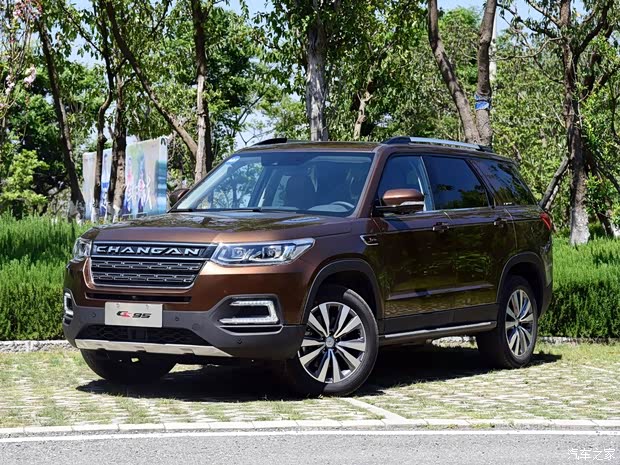長(zhǎng)安汽車(chē) 長(zhǎng)安CS95 2017款 2.0T 四驅(qū)智尊版