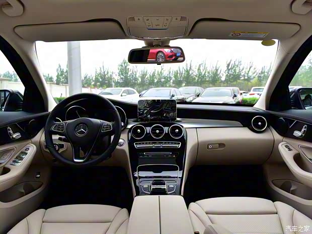 北京奔驰 奔驰C级 2017款 改款 C 180 L 动感型运动版