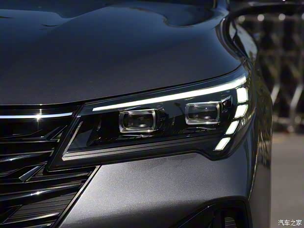 廣汽乘用車 傳祺GA4 2021款 235T 自動(dòng)尊貴版