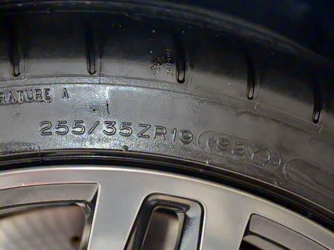 2015款 M4双门轿跑车 MT 2015款 M4双门轿跑车 MT