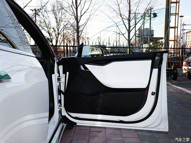 特斯拉(进口) Model S 2020款 Performance 高性能版 特斯拉(进口) Model S 2020款 Performance 高性能版