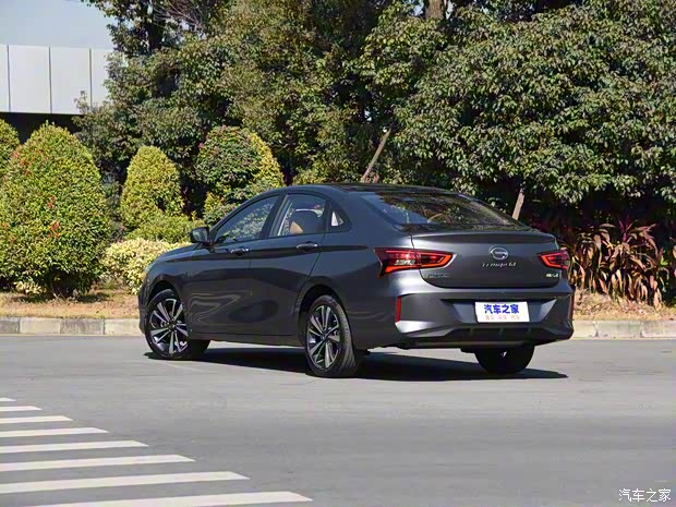 廣汽乘用車 傳祺GA4 2021款 235T 自動(dòng)尊貴版