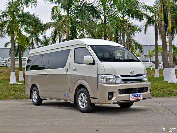 廈門金龍 金威 2017款 2.2L創(chuàng)享型V22 廈門金龍 金威 2017款 2.2L創(chuàng)享型V22