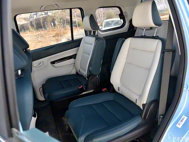 SWM斯威汽车 斯威大虎EDi 2023款 EDi 1.5L 豪华型 7座