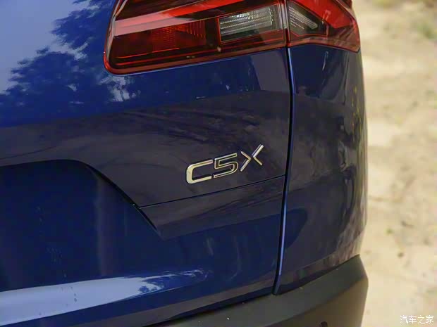 东风雪铁龙 凡尔赛C5 X 2021款 基本型