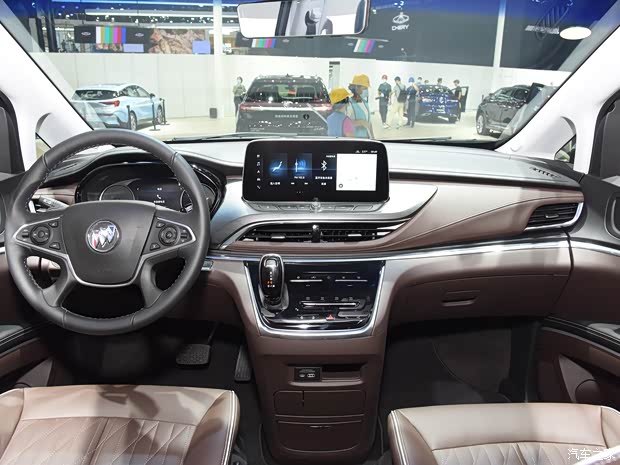 上汽通用別克 別克GL8 2021款 陸上公務(wù)艙 652T 謙雅定制版