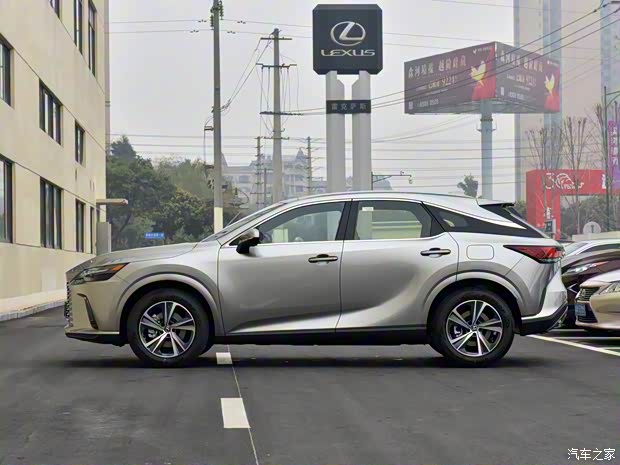 雷克薩斯 雷克薩斯RX 2023款 350h 兩驅(qū)舒享版