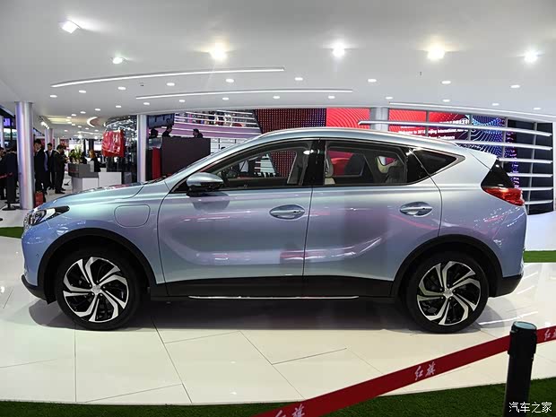 一汽红旗 红旗E-HS3 2018款 基本型 一汽红旗 红旗E-HS3 2018款 基本型