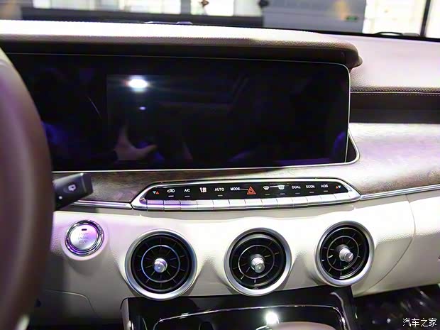 猎豹汽车 迈途 2018款 基本型 猎豹汽车 迈途 2018款 基本型