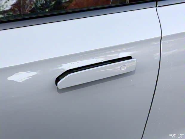 星途 星途瑤光 2023款 400T 兩驅(qū)尊貴版